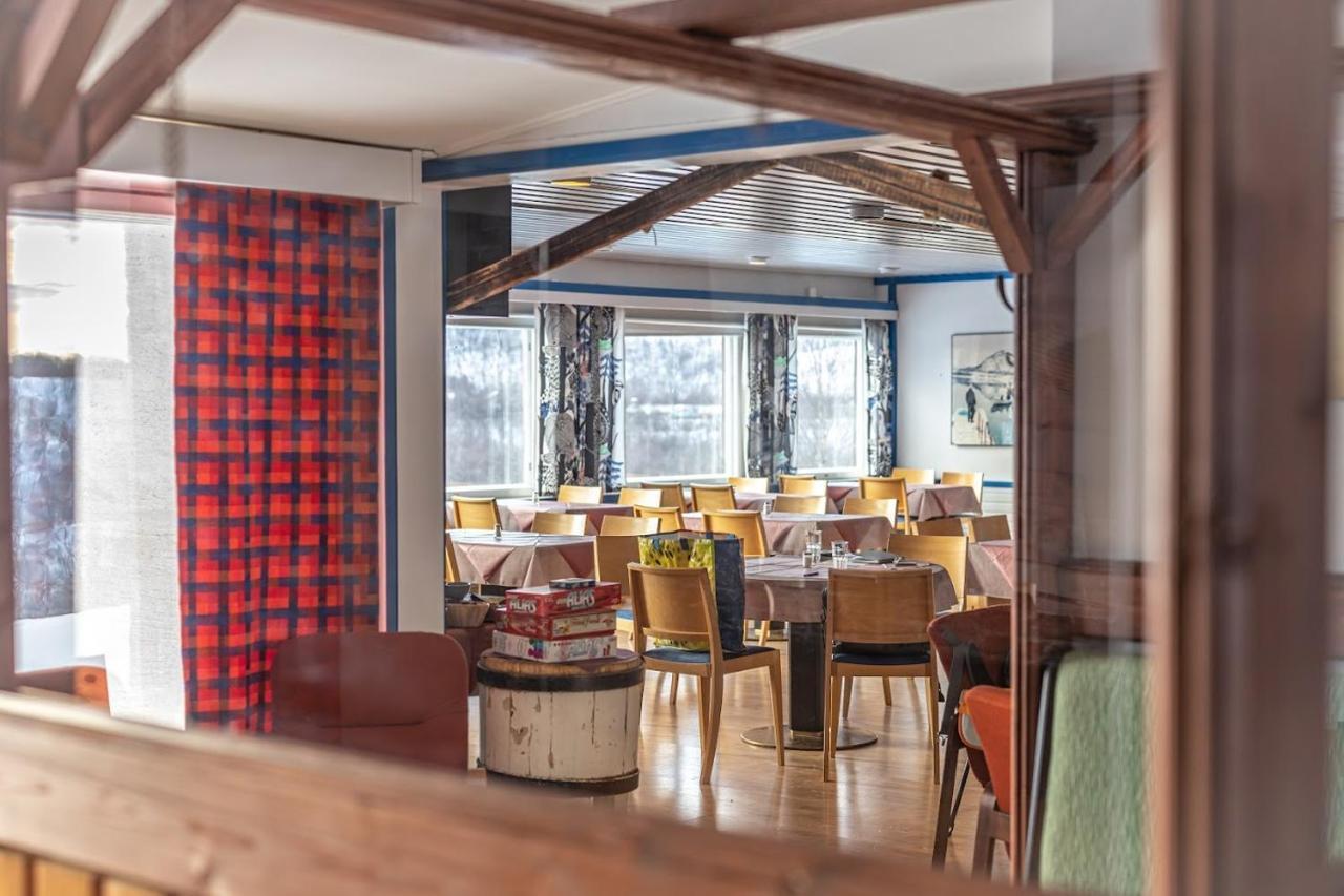 Hotel Утсйоки Экстерьер фото